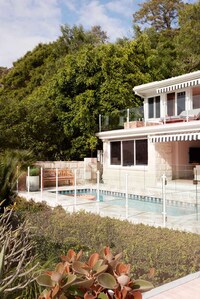 Beach Club-Inspired Holiday Homes Image 4