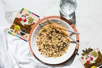 Savory Seaweed Flakes Image 2