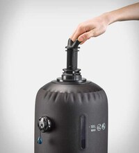 Pressurized Sun-Warmed Showers Image 2
