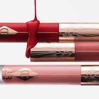 Adaptable Blurring Lipsticks Image 4