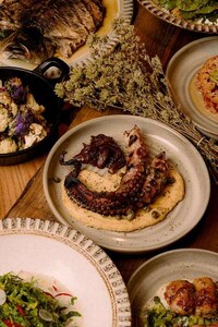 Beloved Toronto Greek Restaurants Image 3