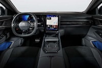 High-Power Hybrid SUV Models Image 3