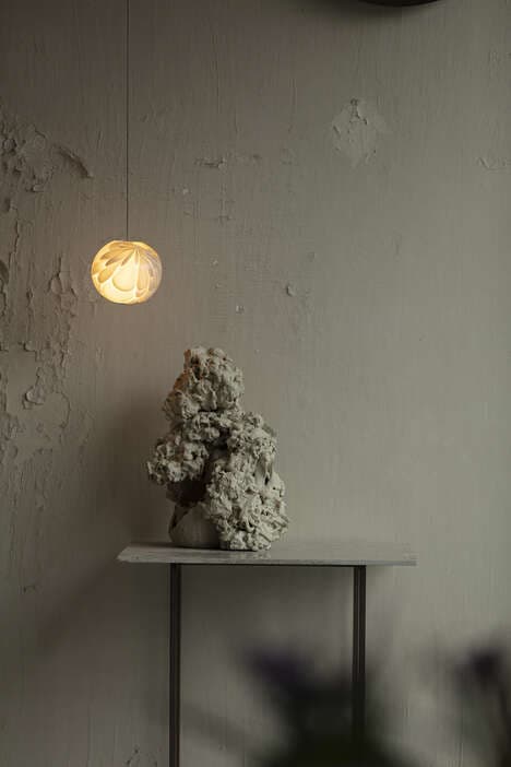 Exquisite Textured Pendant Lamps
