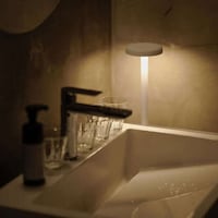 Ultra-Flexible Lamp Designs Image 2