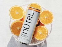 Tangy Citrus Vodka Seltzers Image 2