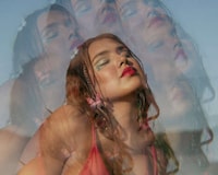Limited-Edition Make-Up Bundles Image 3