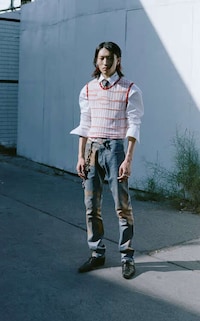 Rebellious Spring-Ready Fashion Image 2