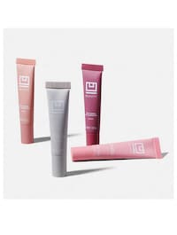 Tinted Lip-Plumping Compounds Image 1