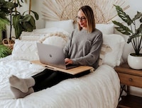 Detachable Wall-Mounted Standing Desks Image 4