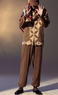 Summer-Centric Gorpcore Fashion Image 2