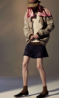 Summer-Centric Gorpcore Fashion Image 3