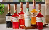 Ready-to-Pour Bottled Cocktails Image 1