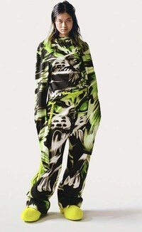 Childhood Carnival-Themed Fashion Image 3