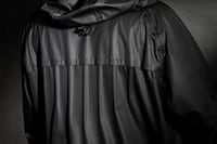 Self-Adjusting Ventilation Jackets Image 3