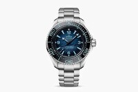 Commemorative Aquatic Timepieces Image 7