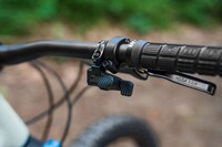 Smart-Shifting Trail Bicycles Image 4