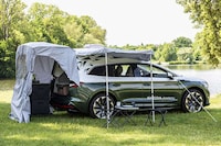 Off-Grid Workspace Vehicles Image 4