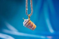 Bedazzled Beverage Jewelry Image 2