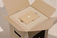 Sustainable Speaker Packaging Image 6