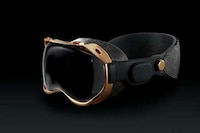 18K Gold VR Headsets Image 3