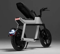 Connected Urbanite Electric Bikes Image 4