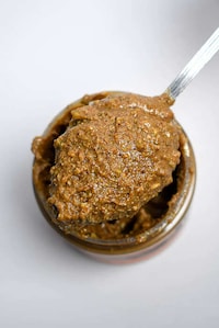 Six-Ingredient Seed Butters Image 3