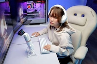 Customizable Content Creator Chairs Image 2