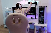 Customizable Content Creator Chairs Image 4