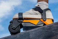 Motorized Electric Roller Skates Image 4