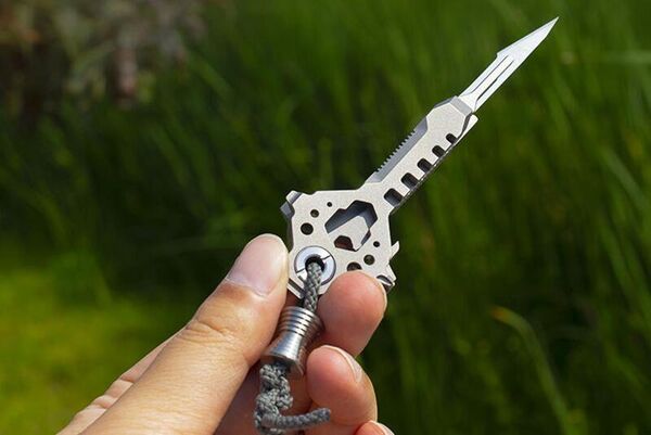 Titanium Key-Inspired Multitools Image 2