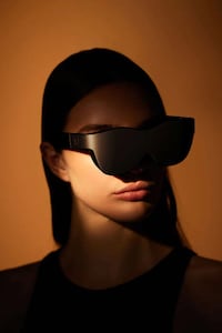 Immersive Reading Headsets Image 2