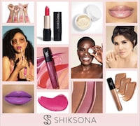 Superwomen-Themed Lipsticks Image 1