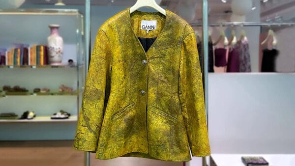Bacterial Cellulose Jackets