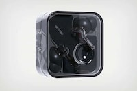 Haute Hi-Res Audio Earbuds Image 5