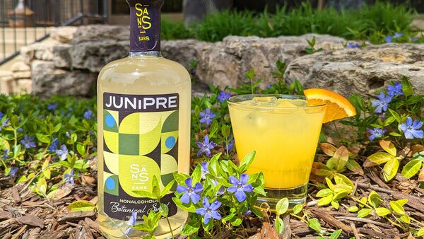 Zero-Proof Botanical Spirits