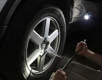 Flexible Magnet Flashlights Image 2