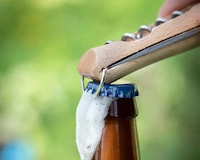 Corkscrew-Integrated Pocket Knives Image 2