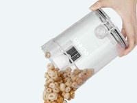 Luxe Low-Cost Vacuum Cleaners Image 6