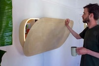 Space-Saving Foldable Desks Image 5