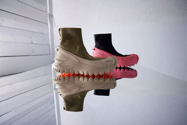 Multi-Sensory High-End Foootwear Events