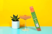 Tea-Infused Ros&eacute; Ice Pops Image 3