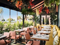 Restored Art Deco Hotels Image 4