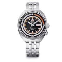 Retro-Inspired Sporty Timepieces Image 1