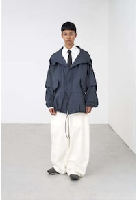 Summer-Ready Layered Apparel