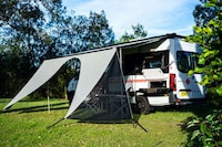 Ruggedly Luxurious Camper Vans Image 8