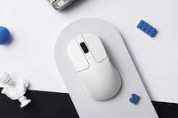 Lightweight Gaming Mice Image 1