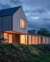 Weathered Stone Minimal Homes Image 2