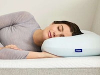 Supportive Cooling Pillows Image 1