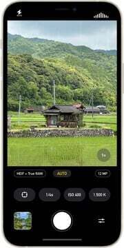 Power-Unlocking Camera Apps Image 2