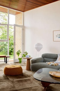 Stunning Mid-Century Coastal Homes Image 3